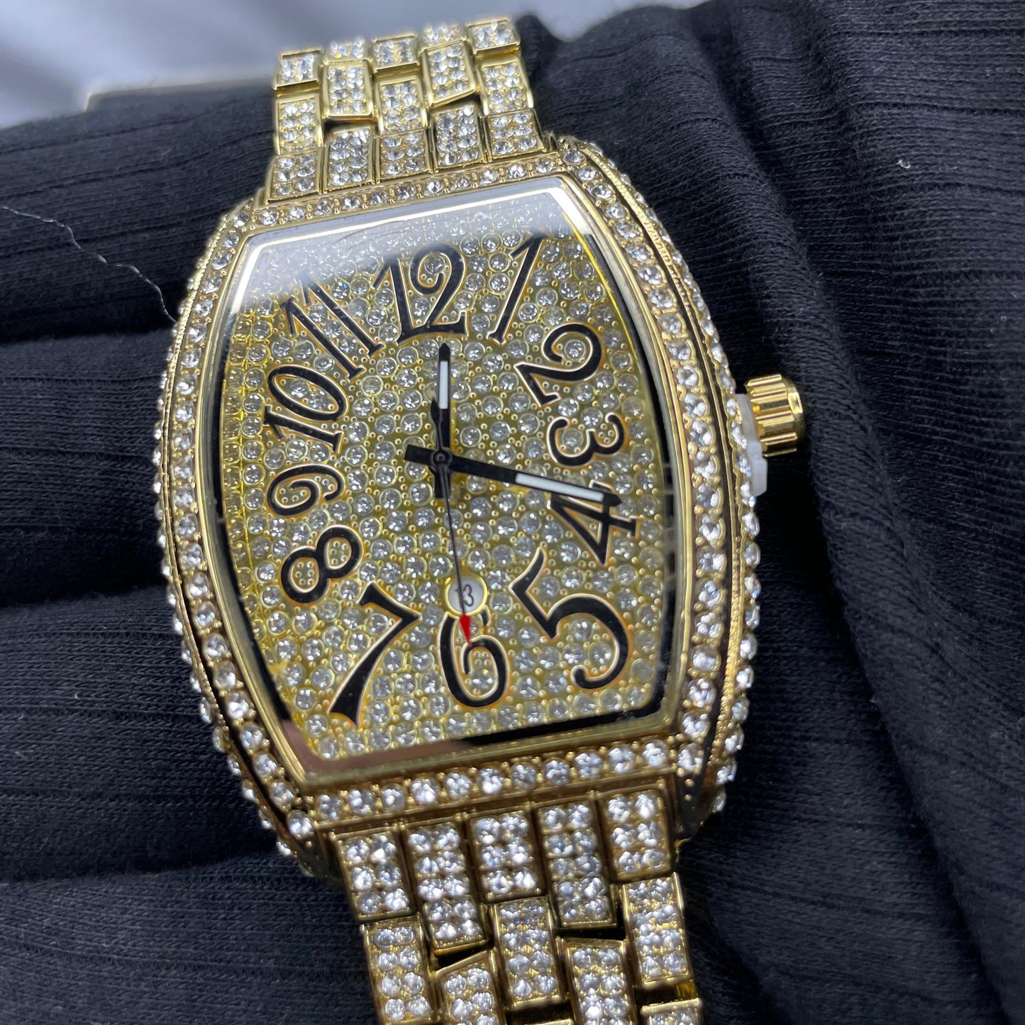 Premium Gold Diamond Edition Watch